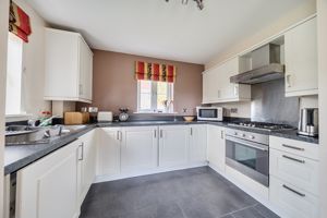 Photo 16- click for photo gallery